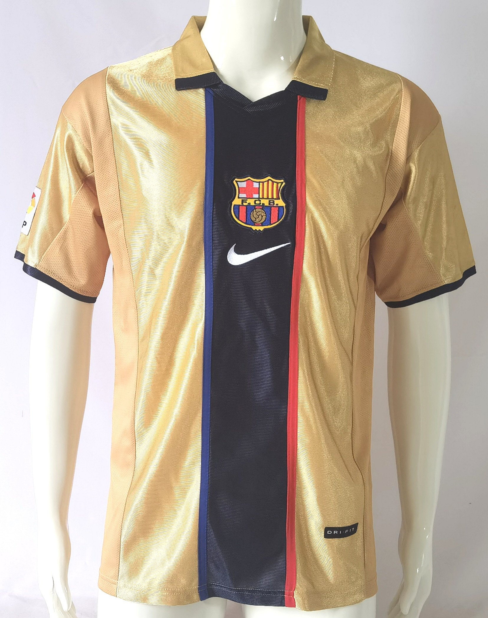 FC Barcelona 2001/02 Away Retro Men Jersey – Yellow