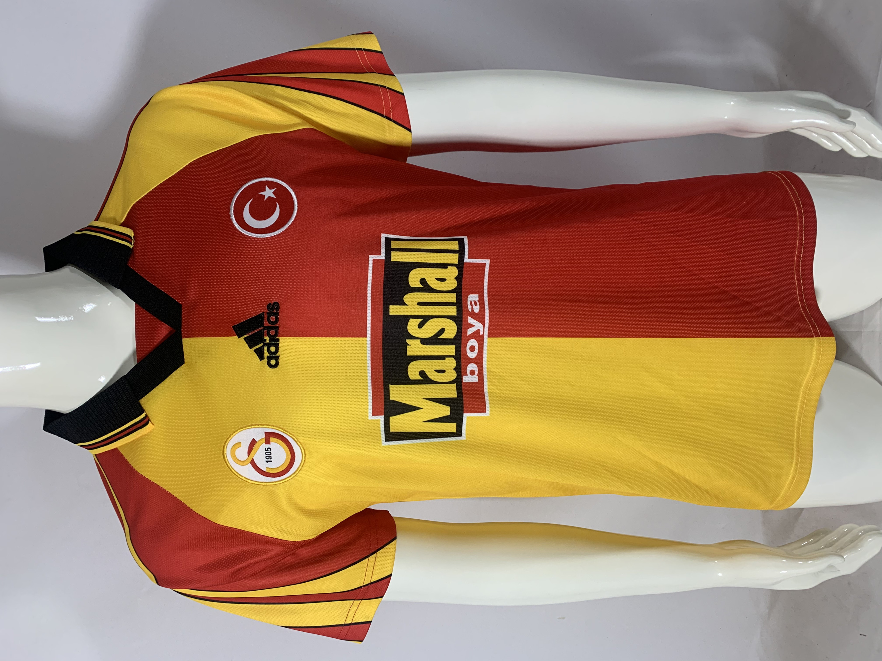 Galatasaray S.K. 1998/99 Home Retro Men Jersey – Yellow/Red