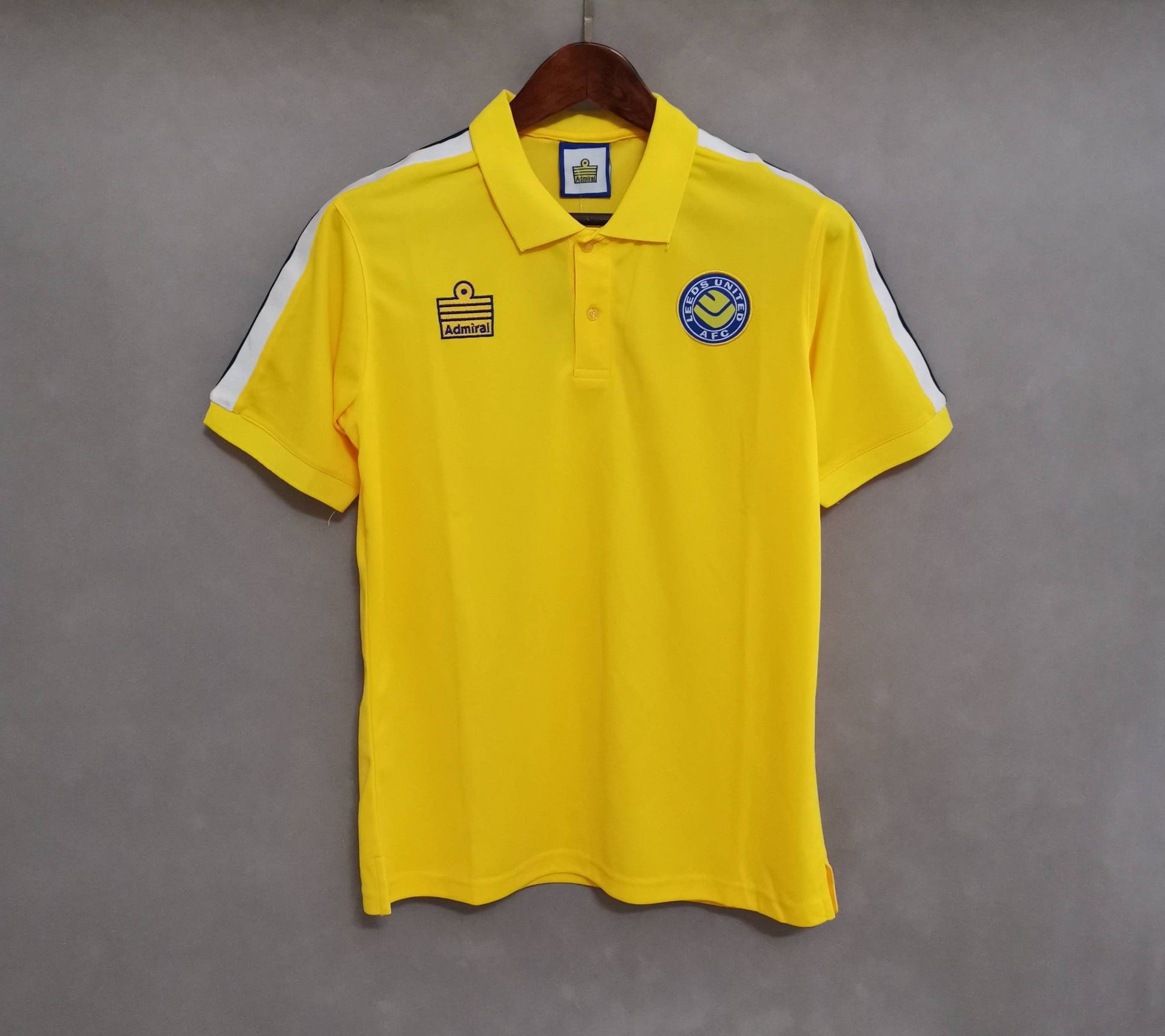 Leeds United 1978 Away Retro Men Jersey – Yellow