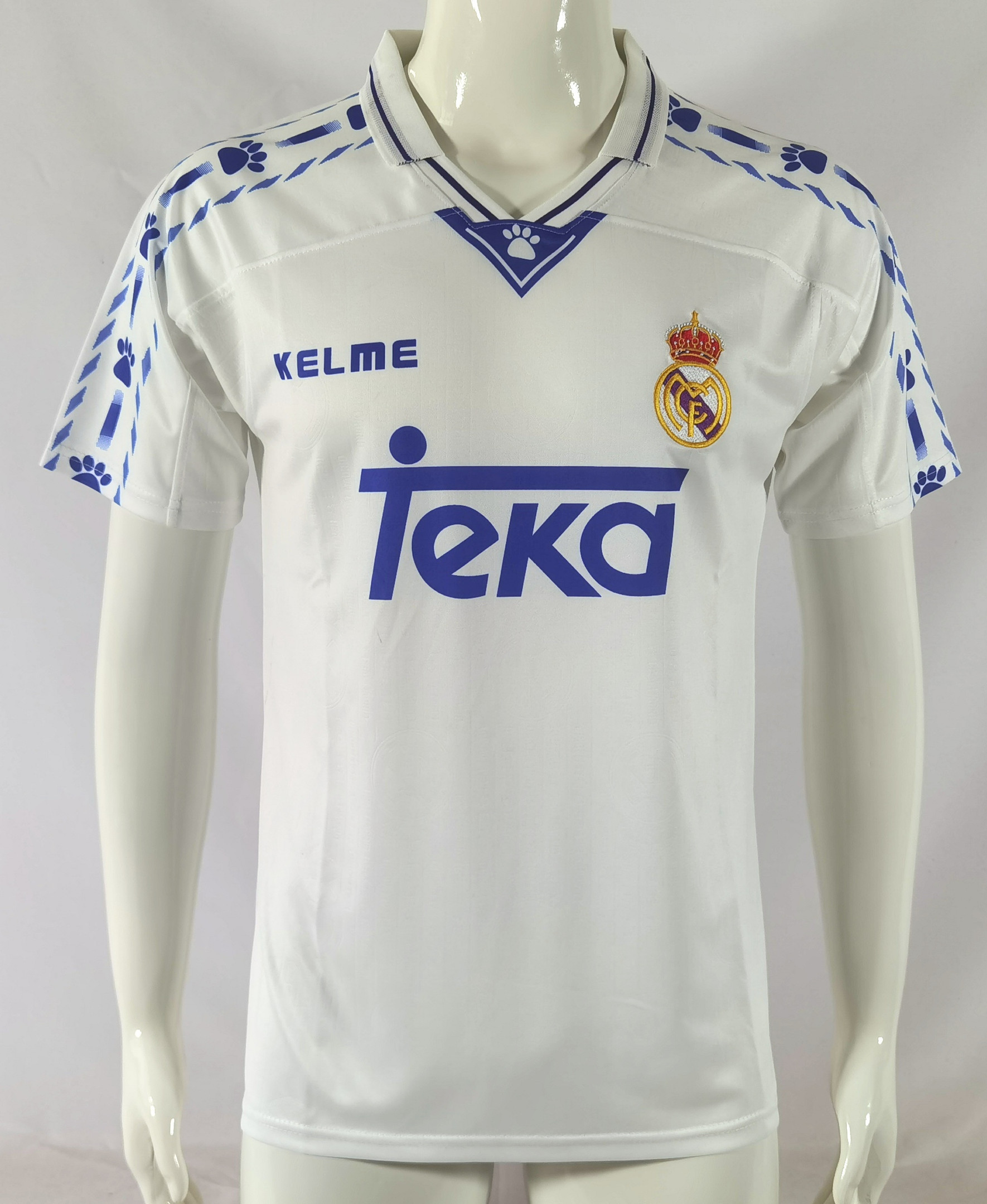 Real Madrid 1996/97 Home Retro Men Jersey – White