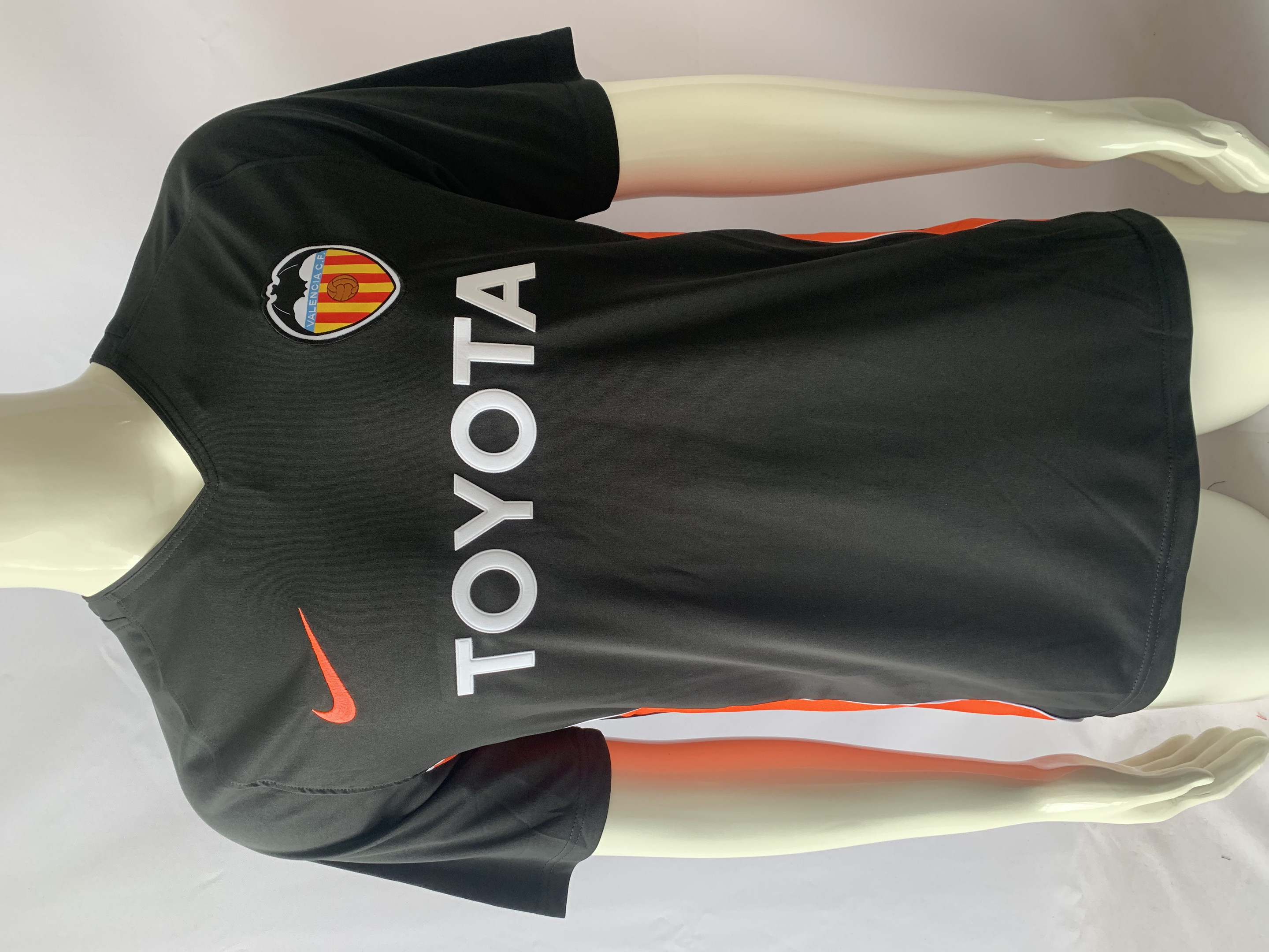 Valencia CF 2006/07 Away Retro Men Jersey – Black